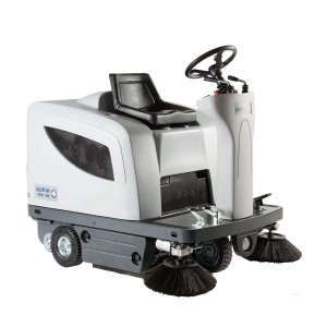Ride-On Sweepers